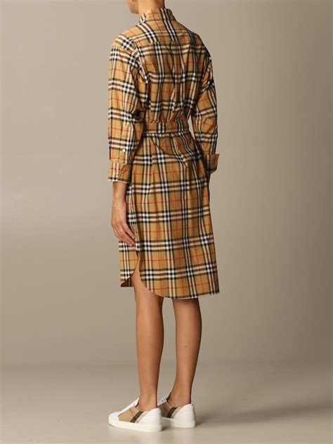 Vestiti da donna Burberry 